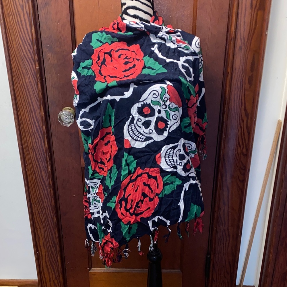 Day of the dead Skull and Rose Patterned Scarf